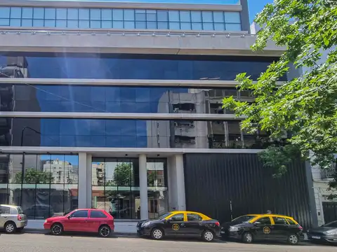 Oficina Monoambiente con 2 baños