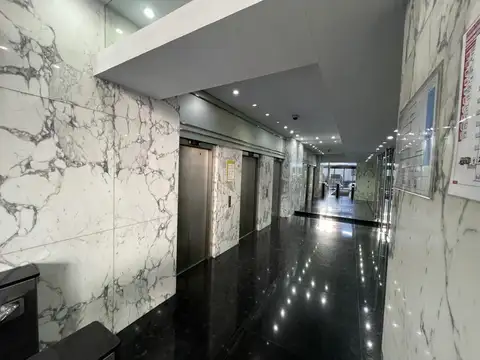 Oficina en Alquiler en Recoleta, USD 9.200