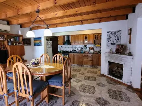 Casa en Venta en Temperley, USD 96.000