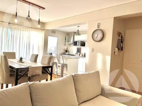 Departamento 3 ambientes con 2 baños