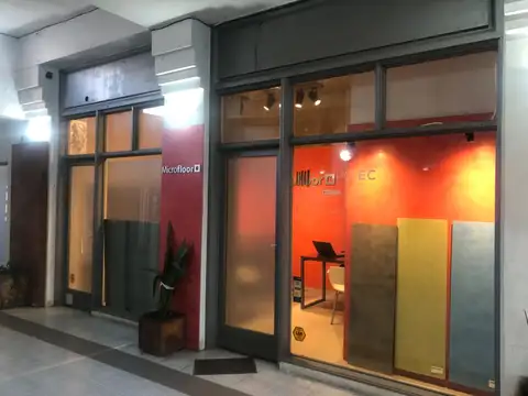 Local En Venta Bv Rondeau 1800. U$S 24.000