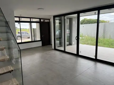 Duplex a la venta en Campo Chico 
