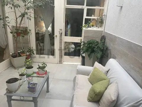 VENTA DEPARTAMENTO EN BARRIO NORTE 4 AMBIENTES, APTO CREDITO, CAPITAL FEDERAL