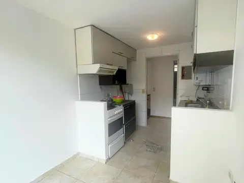 Departamento en Alquiler con 1 cocheras
