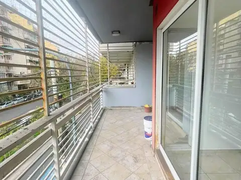 Departamento en Alquiler en Parque Chacabuco, $ 1.300.000