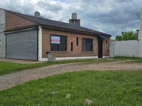 Local en Alquiler en Cañuelas, $ 600.000