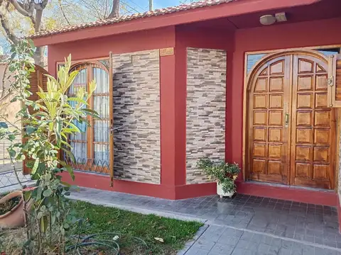 VENTA CASA B MARIANO MORENO LAS HERAS INVERSION 