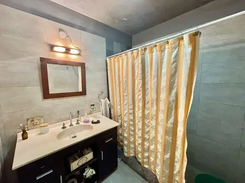 Casa de 3 ambientes en Venta - Bella vista