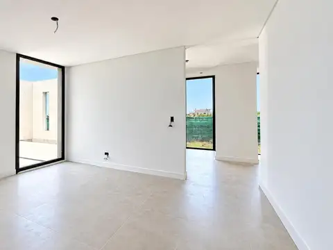 Casa en Venta en Puertos - Barrio Amarras, USD 710.000