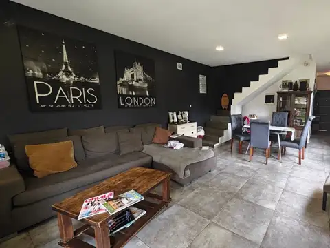 CASA EN ALQUILER LAS CARDAS - LOMA VERDE  AMOBLADA