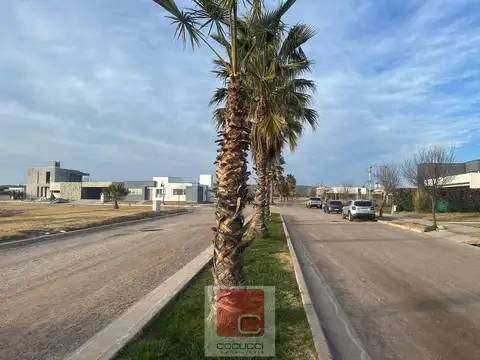 Terreno en Venta en Baños Lunlunta, USD 50.000