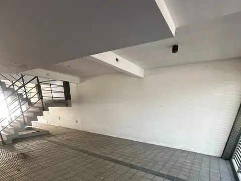 Calle 517 1100, Piso 1