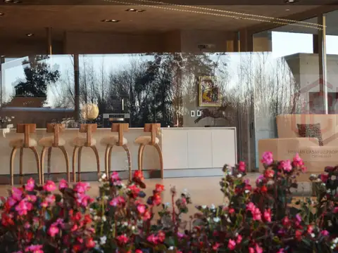 Casa en Alquiler de 4 dormitorios