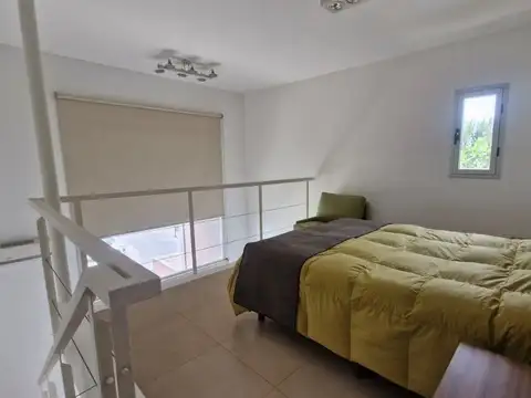 Departamento en Alquiler con 1 cocheras