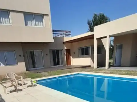 Casa en Venta de 3 dormitorios