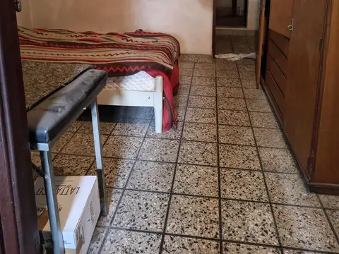 Depto Tipo Casa en Venta 60 años