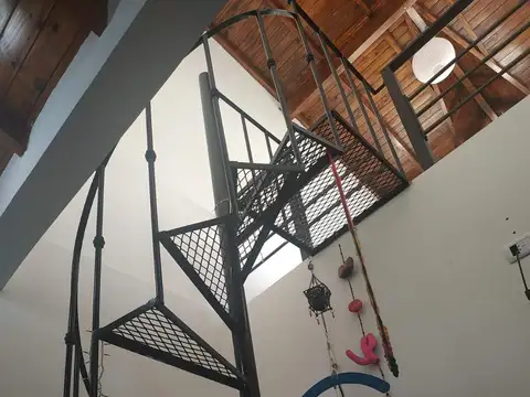 Beron de Astrada  al 6700