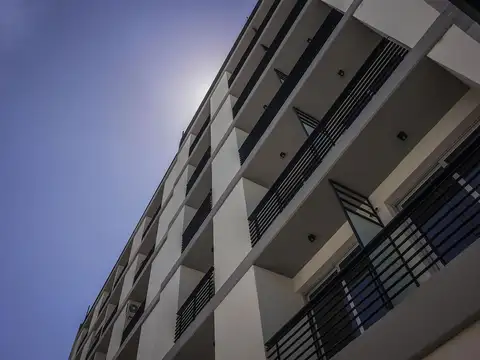 Departamento en República de la Sexta - LAUNDRY - QUINCHO - CESPED SINTETICO - DUCHADORES