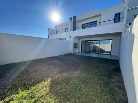 Casa en Alquiler A Estrenar