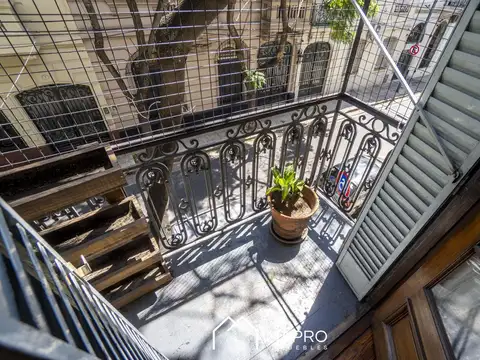 Depto Tipo Casa en Venta en Caballito Sur, USD 270.000