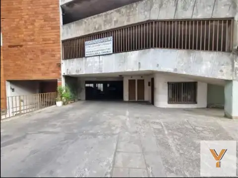 Cochera en Venta -  - 12mts - Lanús