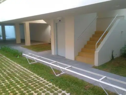 ESPINOSA 700, Piso 3