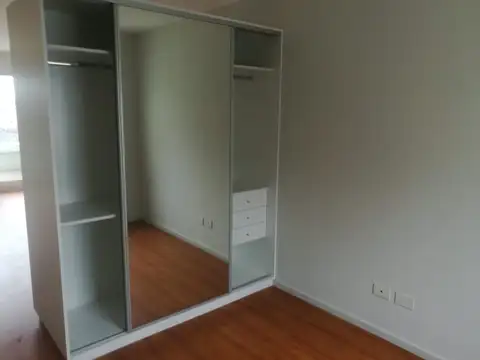 1 AMBIENTE | ESPINOSA 741