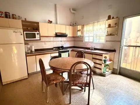Caserios de Perdriel 5200