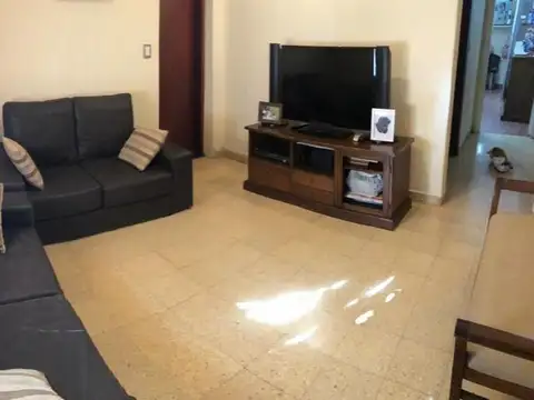 Casa en Venta en Haedo, USD 175.000