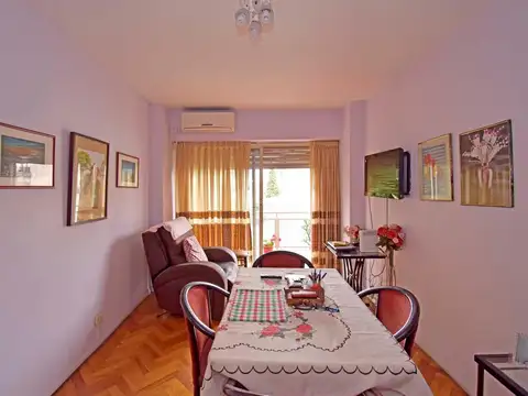 Oportunidad hermoso 4 ambientes con balcon 2 bños