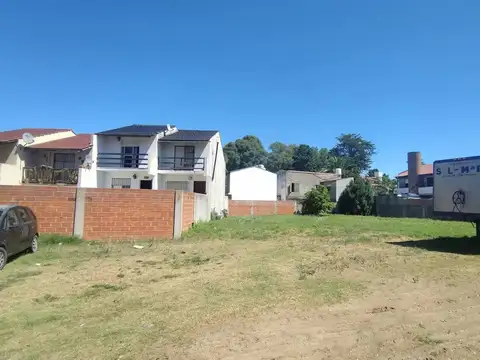 Terreno en Venta 20  mts Frente