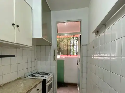 Departamento en Alquiler en Recoleta, $ 700.000