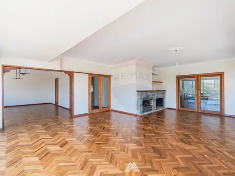 Alquiler, Pocitos 345 m2, 2 garajes