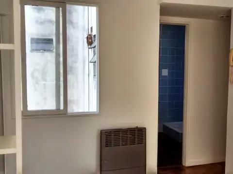 Dueño alquila luminoso monoambiente en Recoleta