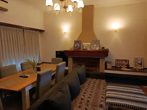 Casa en Alquiler al Oeste