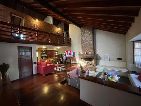 Casa en Alquiler de 3 dormitorios