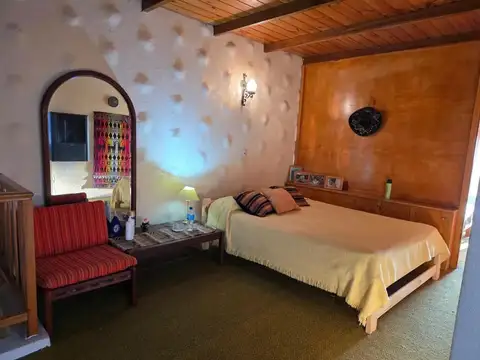 Casa en venta - 3 Dormitorios 2 Baños - Mar del Plata