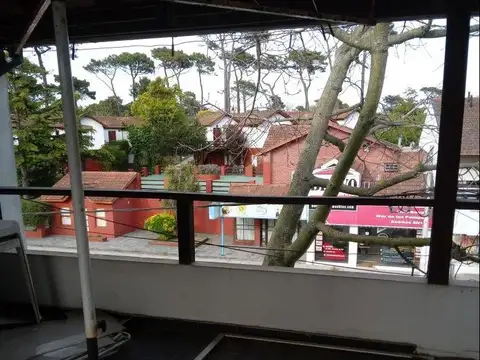 Departamento en Venta de 6 ambientes