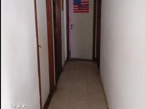 302 e/ Alameda 207 y Alameda 208