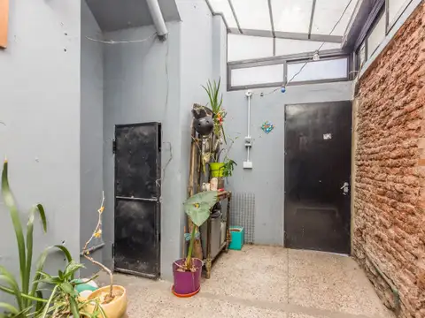PH DOS AMBIENTES CON PATIO EN FLORESTA