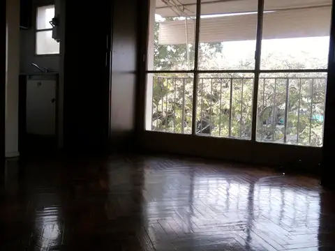 Gral Mariano Acha 1600