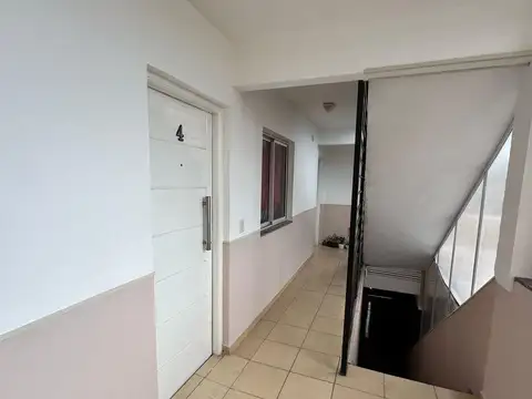 Departamento en Alquiler en Jose Clemente Paz, $ 370.000