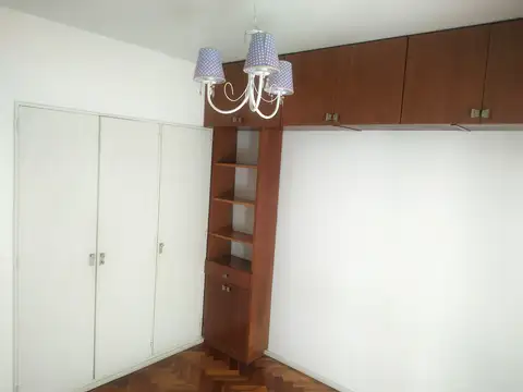 Departamento en Alquiler en Balvanera, $ 690.000