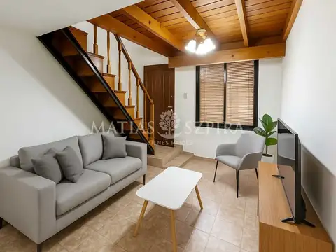 Dúplex a la Venta en Villa Luzuriaga