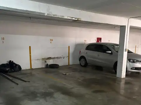 COCHERA CUBIERTA EN SUB SUELO