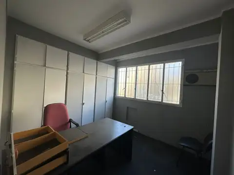 Oficina en Alquiler 40 años