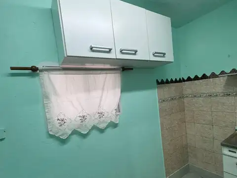 Depto Tipo Casa 2 ambientes con 1 baño