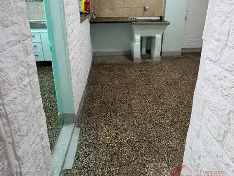 Depto Tipo Casa en Alquiler en Villa Insuperable, $ 380.000