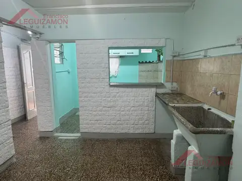 Depto Tipo Casa en Alquiler de 1 dormitorio