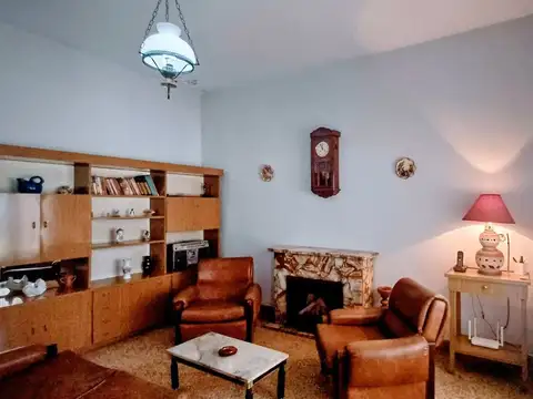 VENTA CASA 2 DORM EN GERLI - USD 50.000 Y CUOTAS